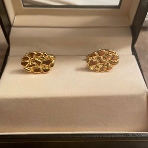 Geoffrey Beene cuff links